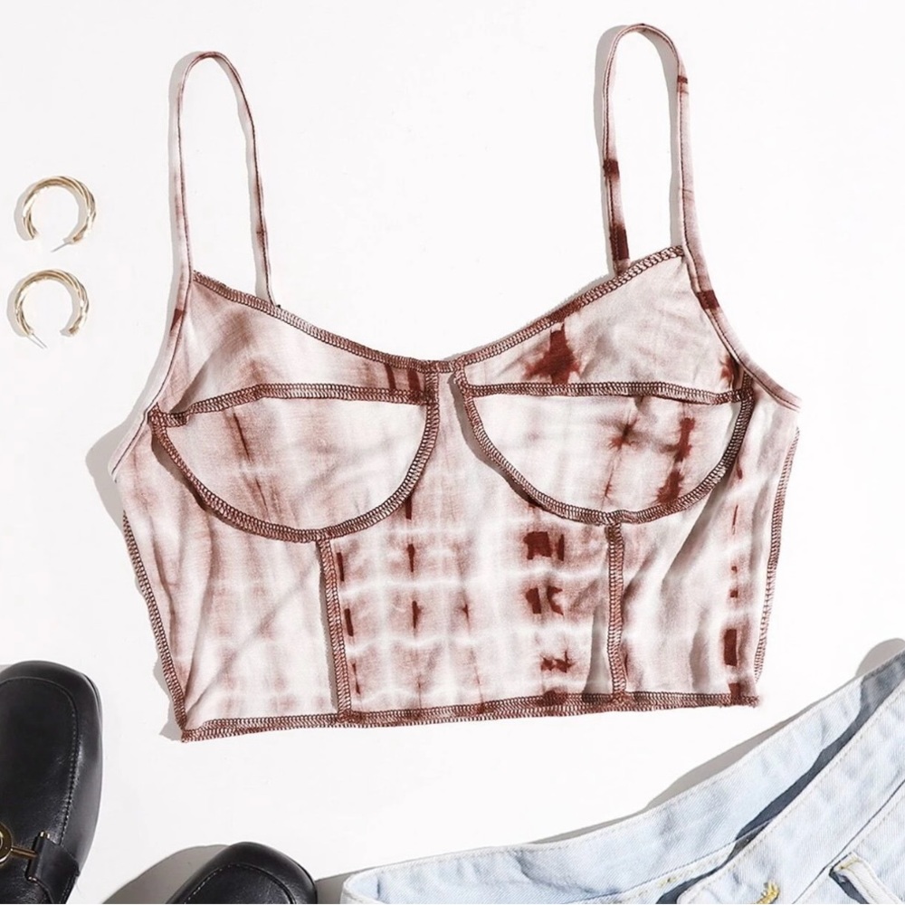 Sexy 90s y2k aesthetic tie dye top